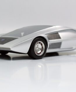 Top Marques Lancia Stratos Zero Concept Silver 1:18 scale resin model Top Marques