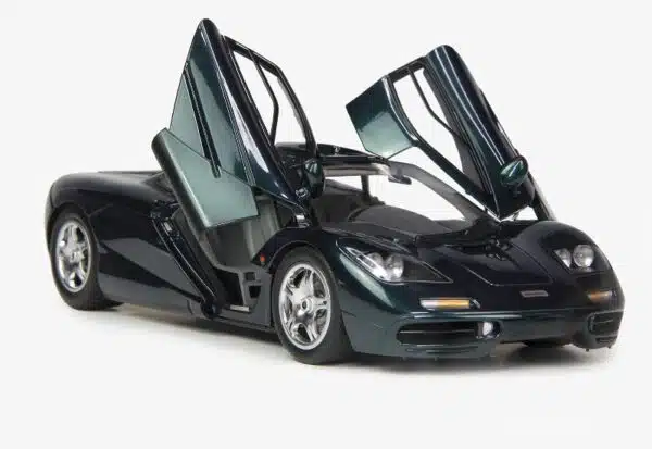 LCD - 1:18 McLaren F1 XP5 Green