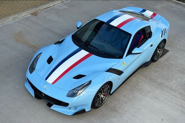 Looksmart 1:12 Ferrari F12 TDF Azzurro La Plata with French Livery (LS1223C) Resin Model