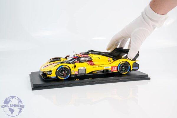 Looksmart - 1:18 Ferrari 499P No.83 Winner 24h Le Mans 2025 R.Kubica, Y.Ye, P.Hanson - Resin Model 15 Looksmart - 1:18 Ferrari 499P No.83 Winner 24h Le Mans 2025 R.Kubica, Y.Ye, P.Hanson - Resin Model