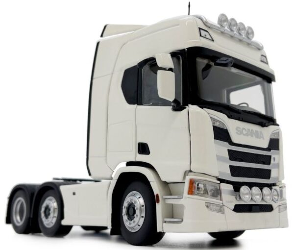Marge 2015-01 Scania R500 6x2 White Truck Cab 1:32 diecast model
