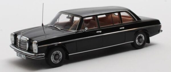 MB V114 lang black 1969