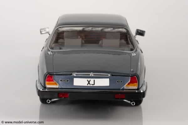 MCG - 1:18 Jaguar XJ6 Series III Dark Grey Metallic 1979 - Diecast Model