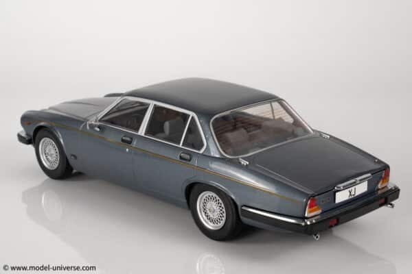 MCG - 1:18 Jaguar XJ6 Series III Dark Grey Metallic 1979 - Diecast Model