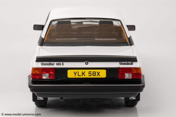 MCG - 1:18 Vauxhall Cavalier SRi White 1981 (UK RHD Exclusive) - Limited Edition Diecast Model