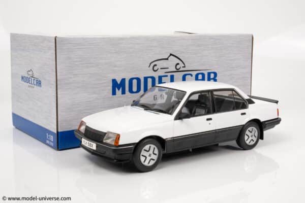 MCG - 1:18 Vauxhall Cavalier SRi White 1981 (UK RHD Exclusive) - Limited Edition Diecast Model