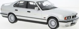mcg - 1:18 bmw alpina b10 4.6 silver 1994 diecast model