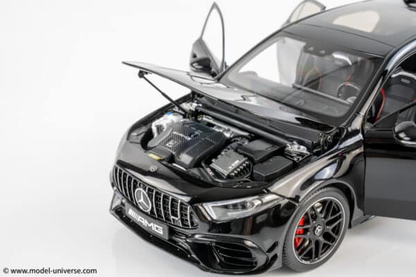 NZG - 1:18 Mercedes-AMG A45 S 4Matic+ Special Edition Green - Diecast Model