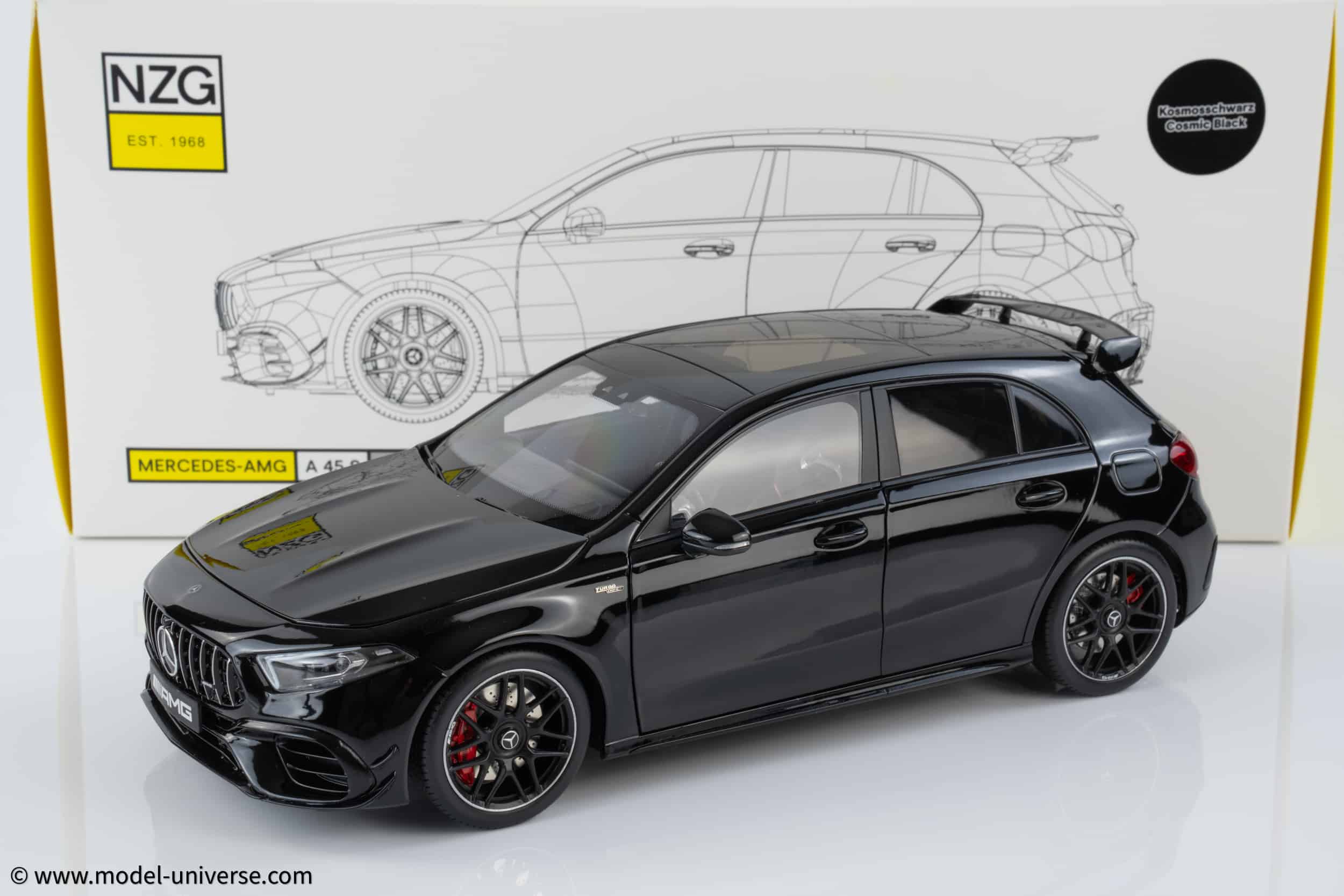 Mercedes-Benz - 1/18 KENGFAI NZG メルセデス AMG A45 S 4MATIC+ 1/18 NZG Mercedes-Benz A45 AMG (White) Diecast Car Model