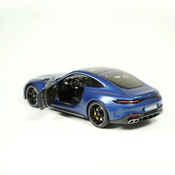 NZG - 1:18 Mercedes-AMG GT63 Spektralblau