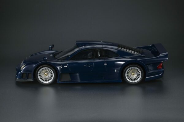 top marques - 1:12 mercedes benz clk gtr (strassenversion) dark blue metallic