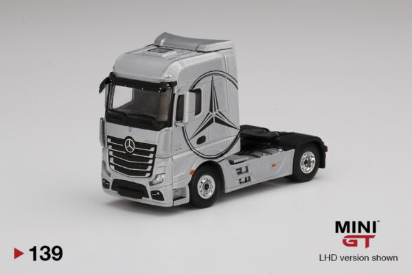 MGT00139-L - 1/64 MERCEDES-BENZ ACTROS SILVER W/ BLACK MERCEDES LOGO (LHD)