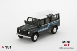 MGT00151-R - 1/64 LAND ROVER DEFENDER 110 1985 COUNTY STATION WAGON GREY (RHD)