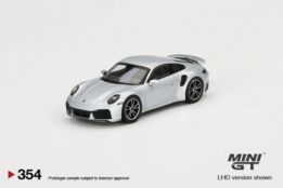 MGT00354-L - 1/64 PORSCHE 911 TURBO S GT SILVER METALLIC (LHD)
