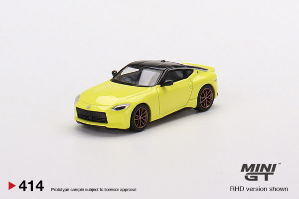 MGT00414-R - 1/64 NISSAN FAIRLADY Z PROTO SPEC 2023 IKAZUCHI YELLOW (RHD)