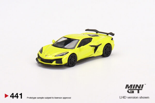 MGT00441-R - 1/64 CHEVROLET CORVETTE Z06 2023 ACCELERATE YELLOW (RHD)
