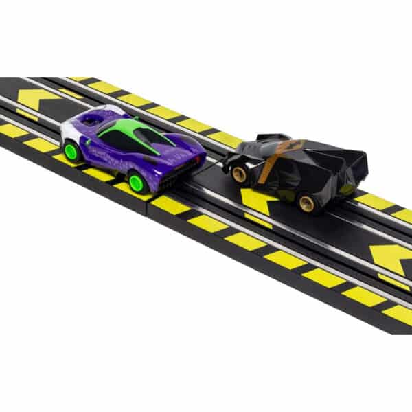 micro scalextric batman vs joker set battery powered race set - 1:64 (g1155m)