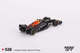 mini gt - 1:64 oracle red bull racing rb18 #11 sergio perez 2022 abu dhabi grand prix 3rd place