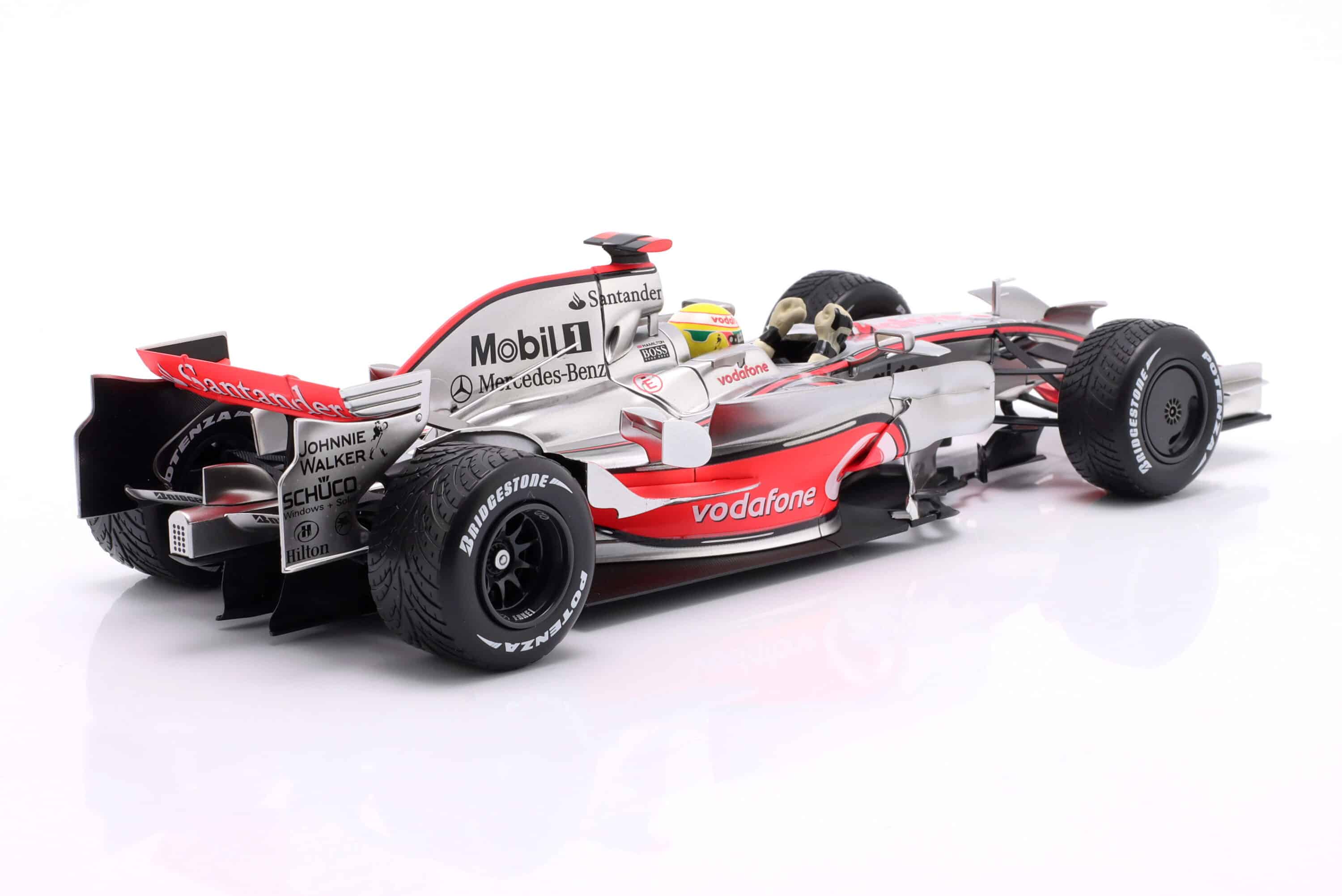 Minichamps 1:18 McLaren MP4/23 No.22 Lewis Hamilton Brazilian GP F1 World Champion 2008 (533081832) Diecast Model 4 Minichamps 1:18 McLaren MP4/23 No.22 Lewis Hamilton Brazilian GP F1 World Champion 2008 (533081832) Diecast Model