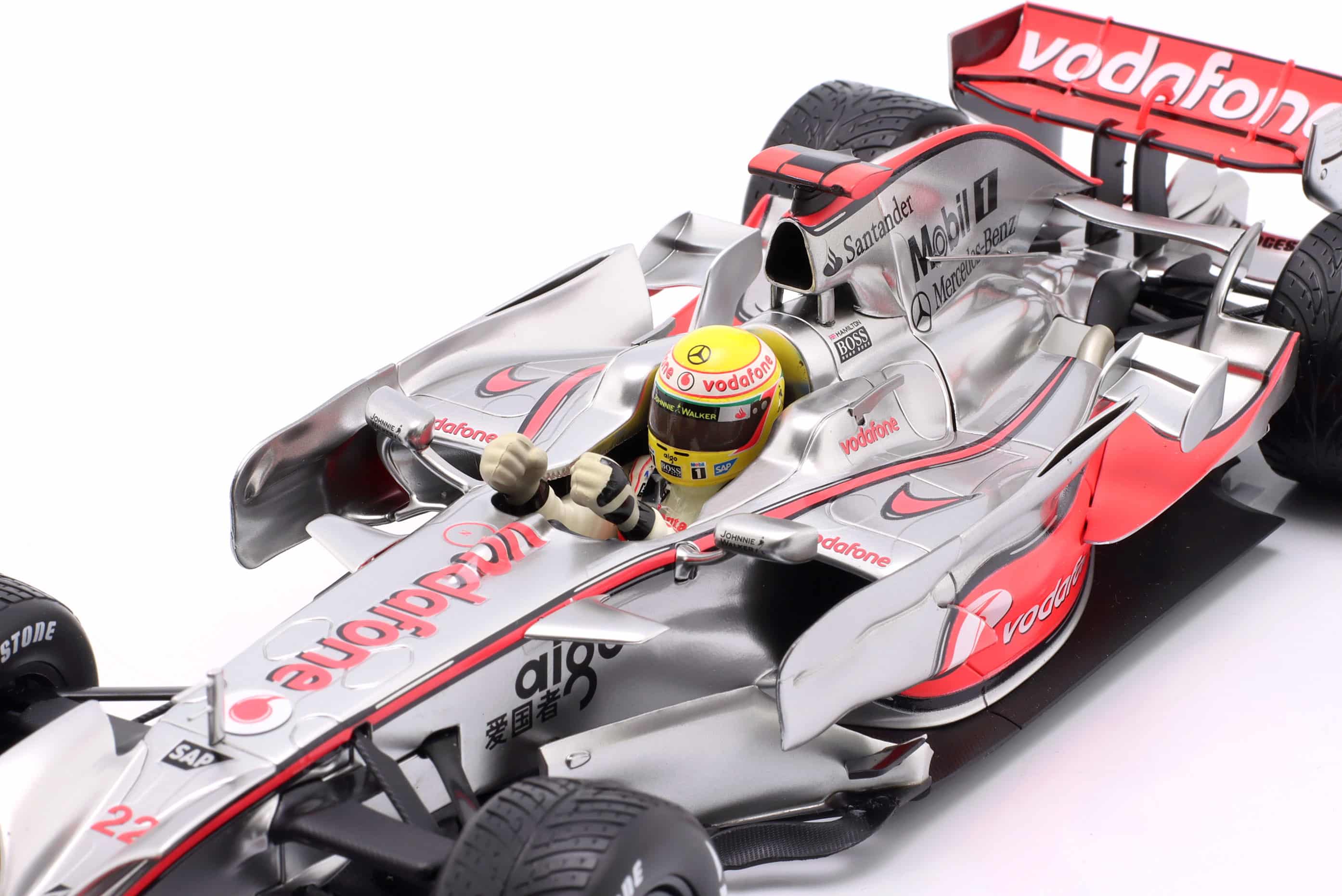 Minichamps 1:18 McLaren MP4/23 No.22 Lewis Hamilton Brazilian GP F1 World Champion 2008 (533081832) Diecast Model 7 Minichamps 1:18 McLaren MP4/23 No.22 Lewis Hamilton Brazilian GP F1 World Champion 2008 (533081832) Diecast Model