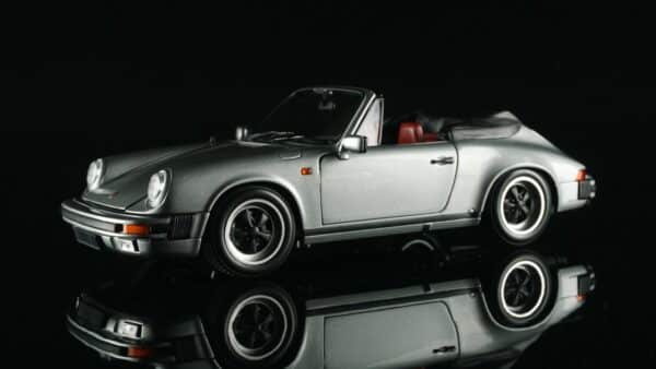 minichamps 100063034 1:18 porsche 911 2.3 carrera cabriolet diecast model silver image1