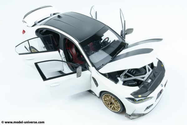 Minichamps - 1:18 BMW M3 CS Frozen White 2023 - Diecast Model