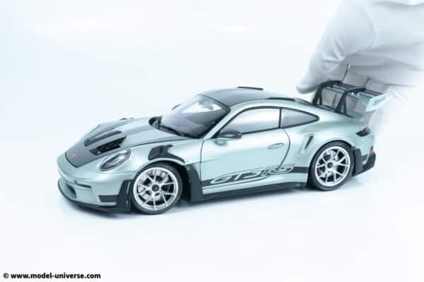 Minichamps - 1:18 Porsche 911 (992) GT3 RS 2023 Silver - Limited Edition Diecast Model