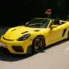 Minichamps - 1:18 Porsche Spyder RS Amarillo con Paquete Weissach 2024