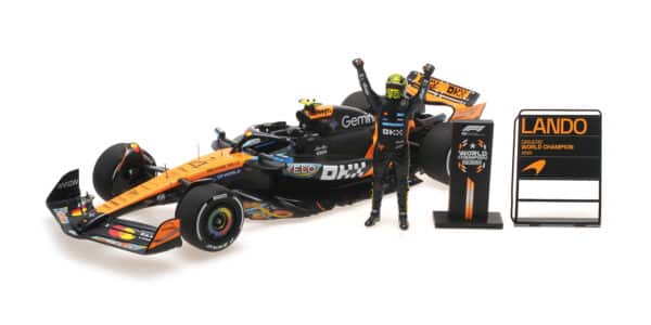 Minichamps 1:18 McLaren MCL39 No.4 Lando Norris World Champion Abu Dhabi GP 2025 with Figure & Pit Boards (537254104) Limited Edition Resin Model 8 Minichamps 1:18 McLaren MCL39 No.4 Lando Norris World Champion Abu Dhabi GP 2025 with Figure (537254104)