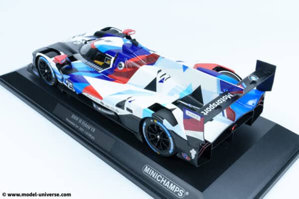 Minichamps - 1:18 BMW M Hybrid V8 Presentation Car 2023 - Limited Edition Diecast Model