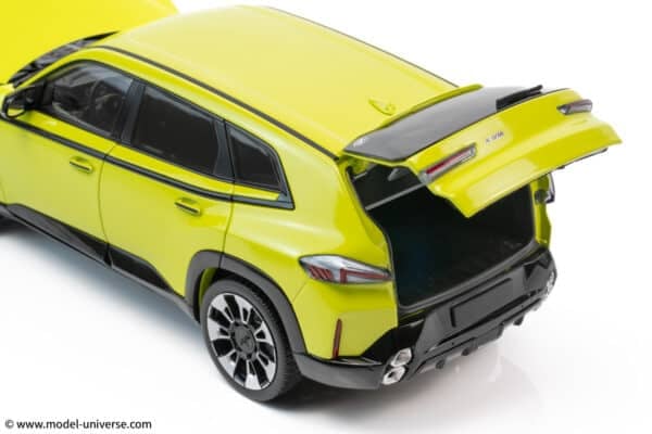 minichamps 1_18 bmw xm sau paulo yellow diecast model 12