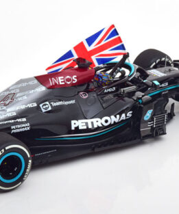 Minichamps 110211144 Mercedes AMG Petronas F1 W12 Lewis Hamilton British Grand Prix 2021 Winner Diecast Model