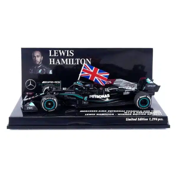 Minichamps - 1:43 Mercedes-AMG Petronas W12 #44 Lewis Hamilton 2021 British GP