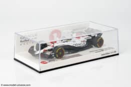 Minichamps - 1:43 Red Bull Racing RB21 No.1 Max Verstappen Winner Japanese GP 2025 - Special White Honda Tribute Livery - Limited Edition Resin Model