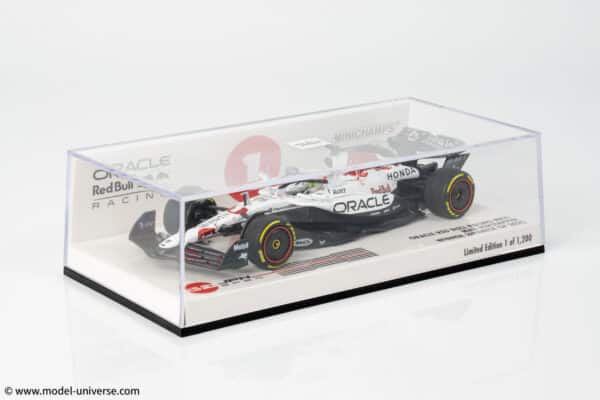 Minichamps - 1:43 Red Bull Racing RB21 No.1 Max Verstappen Winner Japanese GP 2025 - Special White Honda Tribute Livery - Limited Edition Resin Model