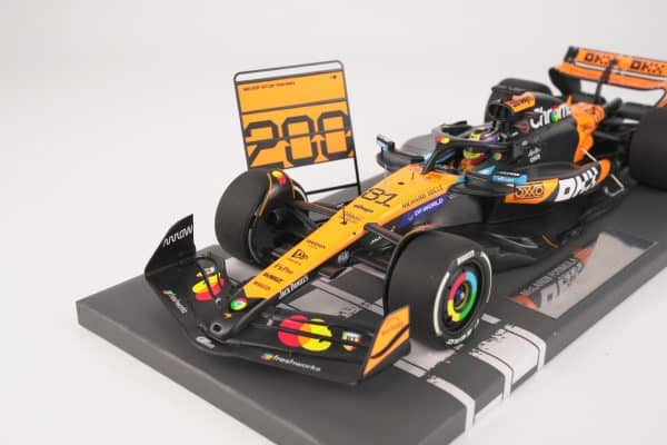 Minichamps 1:18 McLaren MCL39 No.81 Oscar Piastri 2nd Hungarian GP 2025 McLaren 200 GP Wins with Pit Board (537253181) Limited Edition Resin Model 14 Minichamps 1:18 McLaren MCL39 No.81 Oscar Piastri 2nd Hungarian GP 2025 resin model with 200 pit board (537253181), front three-quarter with 200 pit board