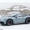Minichamps - 1:18 Porsche 911 Dakar Green Metallic 2022 - Diecast Model