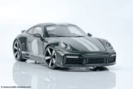 minichamps porsche sport classic green 1_18 diecast model 02