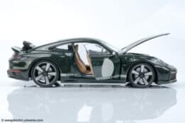 minichamps porsche sport classic green 1_18 diecast model 05