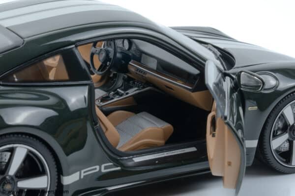 minichamps porsche sport classic green 1_18 diecast model 06