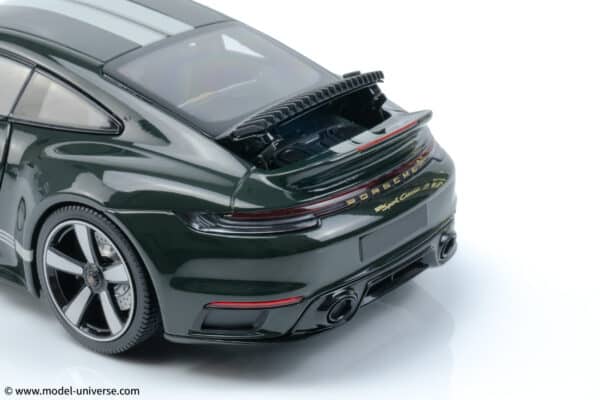 minichamps porsche sport classic green 1_18 diecast model 09