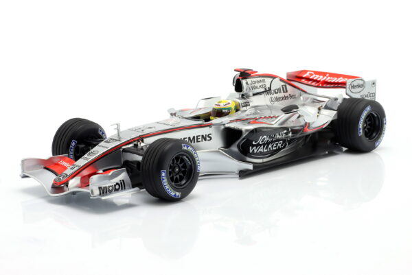 Minichamps 1:18 McLaren Mercedes MP4/21 Lewis Hamilton F1 Test Silverstone 2006 (530064418) Limited Edition Diecast Model