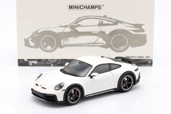 minichamps_1_18_porsche_911_992_dakar_year_2022_wh