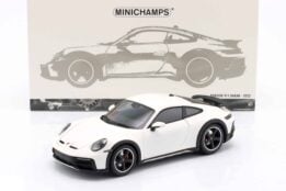 minichamps_1_18_porsche_911_992_dakar_year_2022_wh
