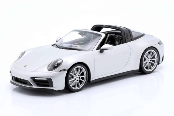 Minichamps - 1:18 Porsche 911 (992) Targa 4 GTS 2021 GT Silver Metallic - Porsche Exclusive Diecast Model