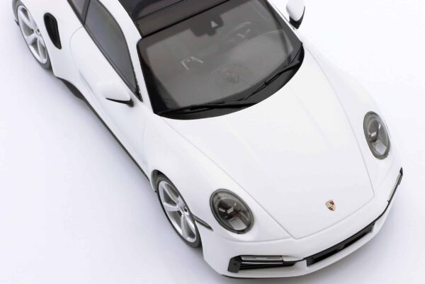 Minichamps - 1:18 Porsche 911 (992) Turbo S 2021 White - Porsche Exclusive Diecast Model 10 Minichamps - 1:18 Porsche 911 (992) Turbo S 2021 White - Porsche Exclusive Diecast Model