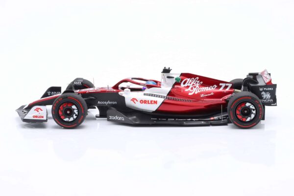 Minichamps - 1:18 Alfa Romeo F1 C42 No.77 Valtteri Bottas Bahrain GP 2025 - Limited Edition Diecast Model 10 minichamps_1_18_valtteri_bottas_alfa_romeo_c42_no7 4
