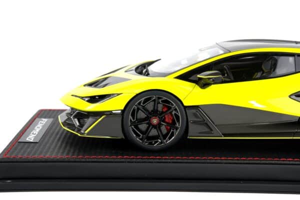 MR Collection - 1:18 Lamborghini Fenomeno Giallo Stile Yellow - Resin Model 19 MR Collection 1:18 Lamborghini Fenomeno Giallo Stile yellow resin model car rear three-quarter view (LAMBO064A)