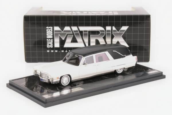 Matrix 1:43 Cadillac Superior Crown Sovereign Landaulet Hearse White/Black 1970 (MX20301-184) resin model, with box, front