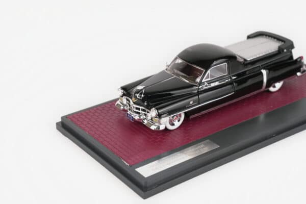 Matrix 1:43 Cadillac Professional S&S Florentine Flower Car Black 1951 (MX20301-411) Limited Edition Resin Model 9 Matrix 1:43 Cadillac Professional S&S Florentine Flower Car Black 1951 (MX20301-411) resin model, front three-quarter